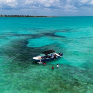 2 Island Holbox VIP Boat Tour